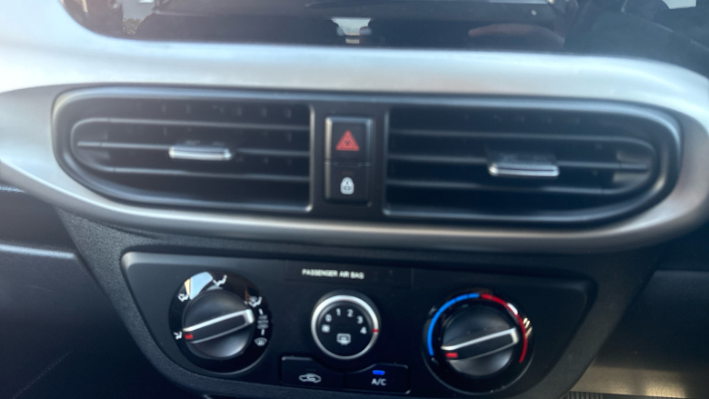 Hyundai i10 1.2 MPi Premium 5dr Petrol Hatchback